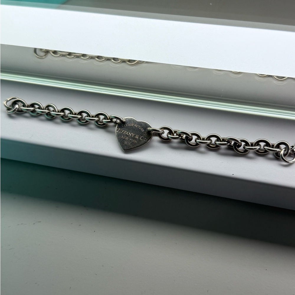 Tiffany & Co. Silver Heart Bracelet - Picture 2 of 6